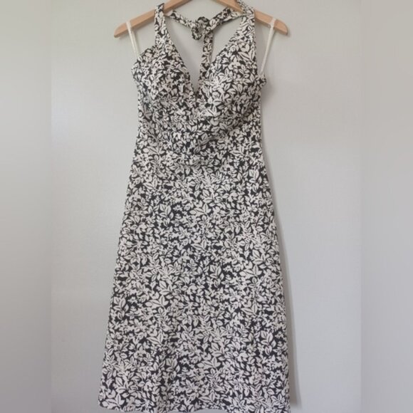 White House Black Market Women's Black and White Dress - Picture 4 of 8